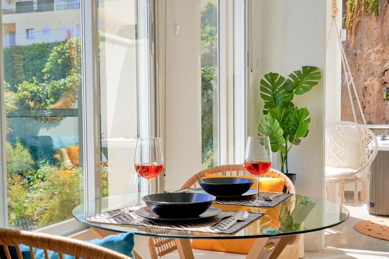 Suite Roca Chica Torremolinos Exterior foto