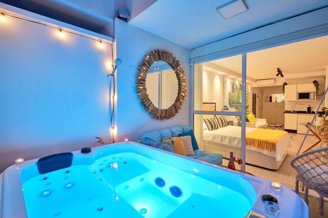 Suite Roca Chica Torremolinos Exterior foto